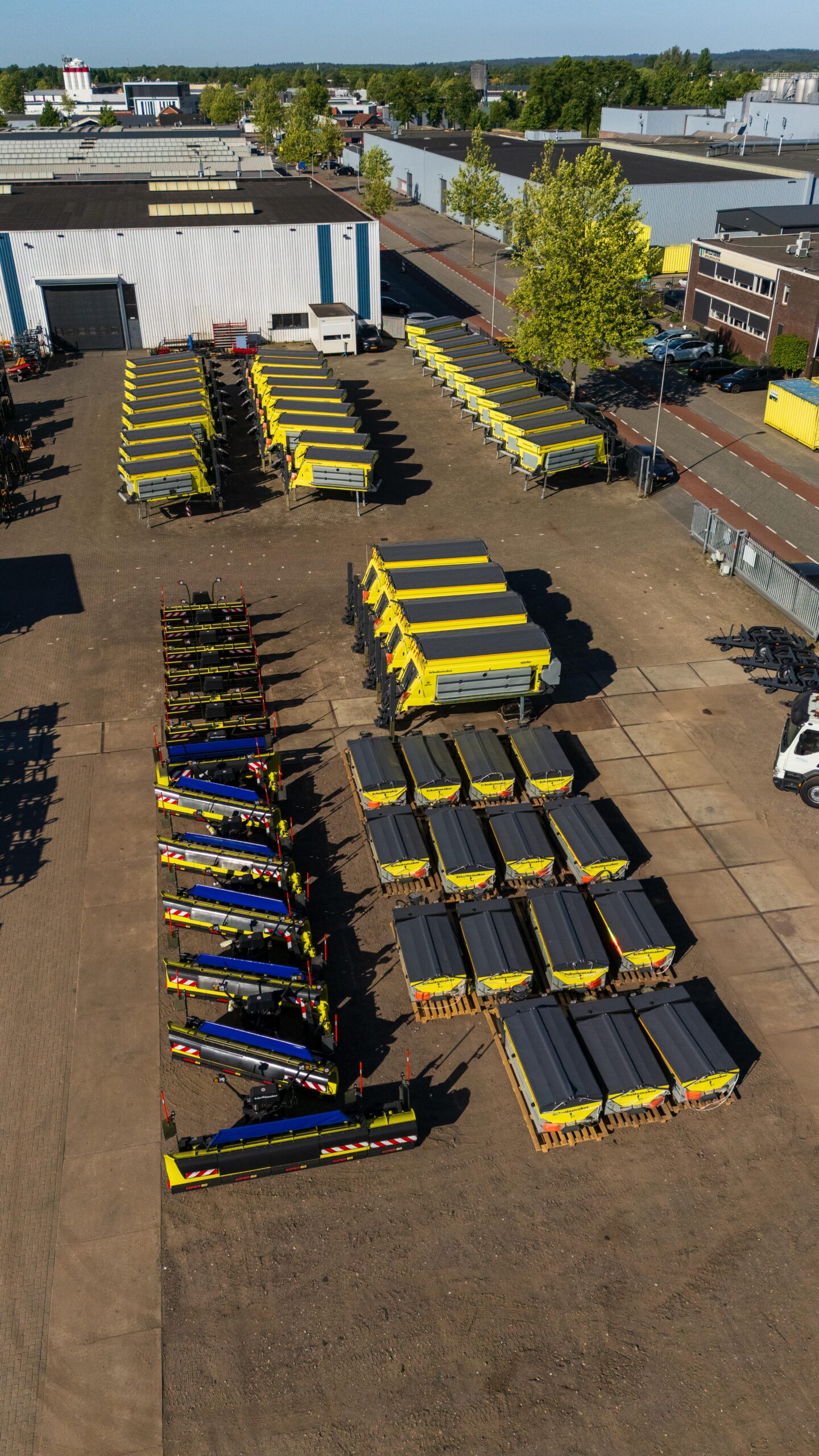 Grote oplevering wintermaterieel aan Rijkswaterstaat door Schuitemaker
